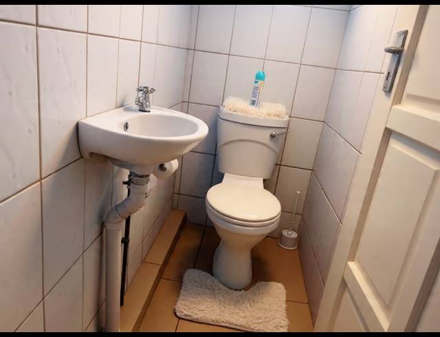 2 BEDROOM HOUSE FOR SALE IN SHALLCROSS